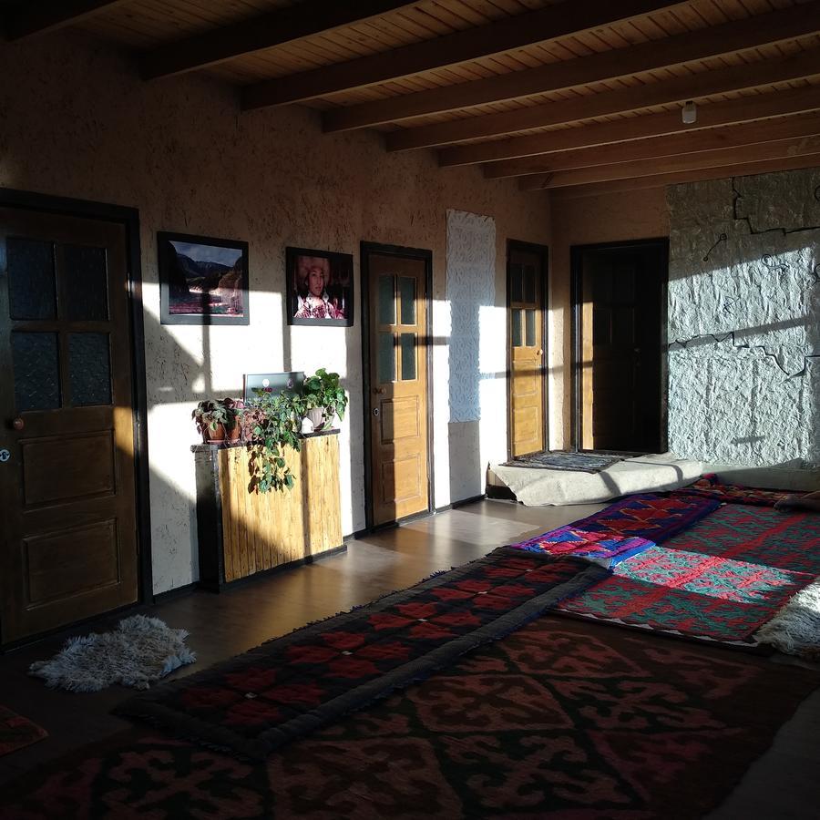 Guest House Guljan Bokonbayevo Luaran gambar